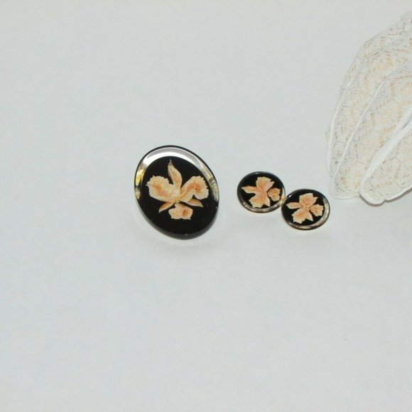 Vintage Lucite Brooch & Pierced Earrings Set Black Peach Flowers Cottagecore - Picture 4 of 6
